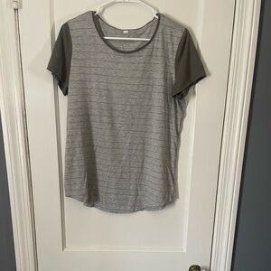 Lululemon Love Crew III Short Serve Stripe Heathered Core Light Grey Sage Sz 10